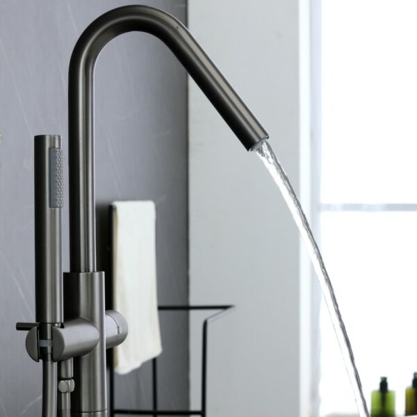 Arc-shaped Freestanding Tub Filler With Hand Shower Swivel Spout - Imagen 5