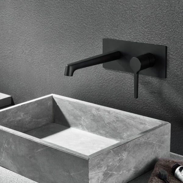 8 1 Wall Mounted Bathroom Faucet In A Classic Square Design - Imagen 7