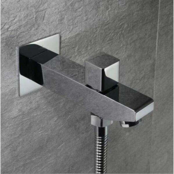 Tub Spout With Diverter In Solid Brass Square Spout Design - Imagen 4