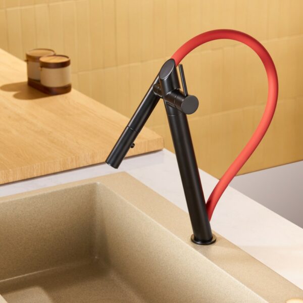CC12155F E068 428C BF2F CD14BA9D17E6 Brass Luxury Kitchen Mixer Innovative Streamlined Design - 图片 8